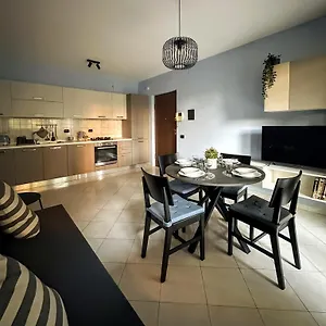 Con Terrazzo Appartamento Milano